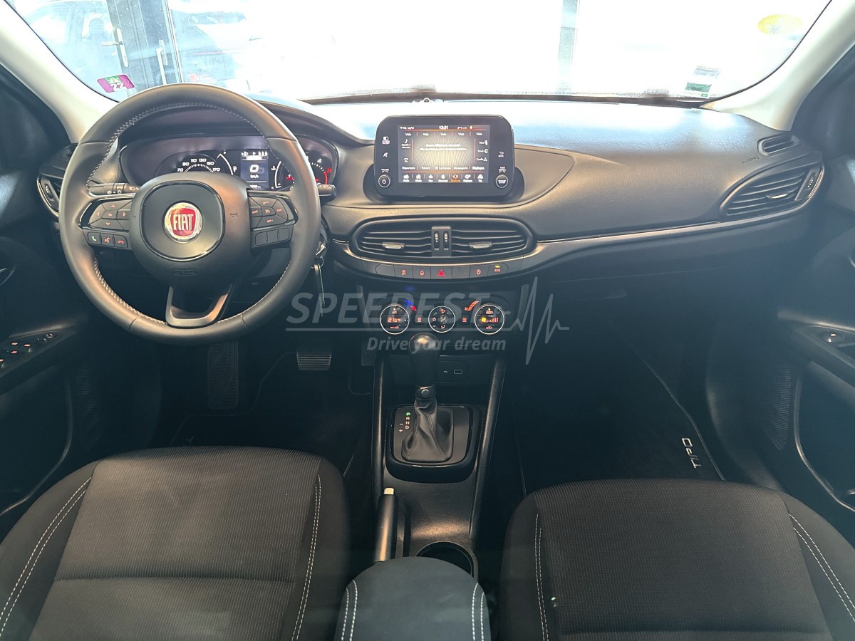 FIAT TIPO / CARPLAY - CAMERA