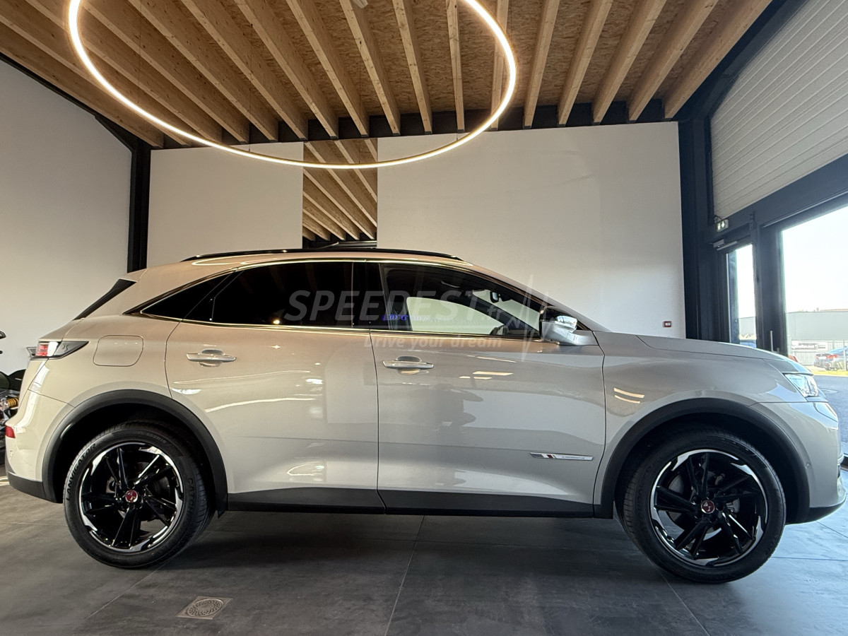 DS7 CROSSBACK PERFORMANCE LINE +