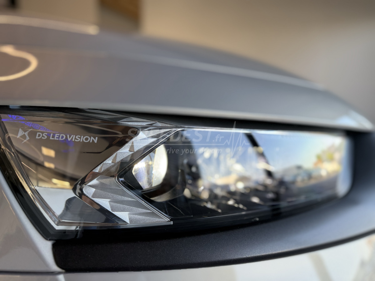 DS7 CROSSBACK PERFORMANCE LINE +