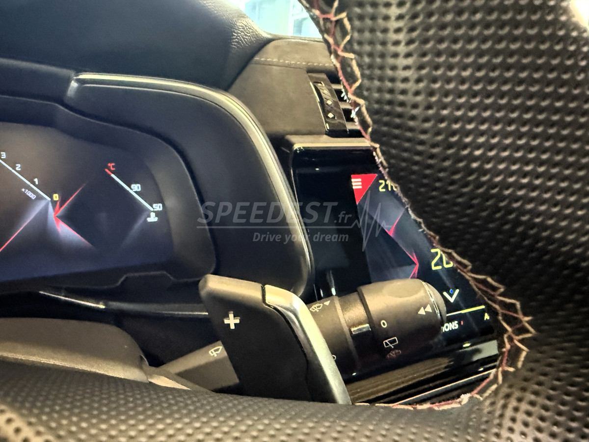 DS7 CROSSBACK PERFORMANCE LINE +