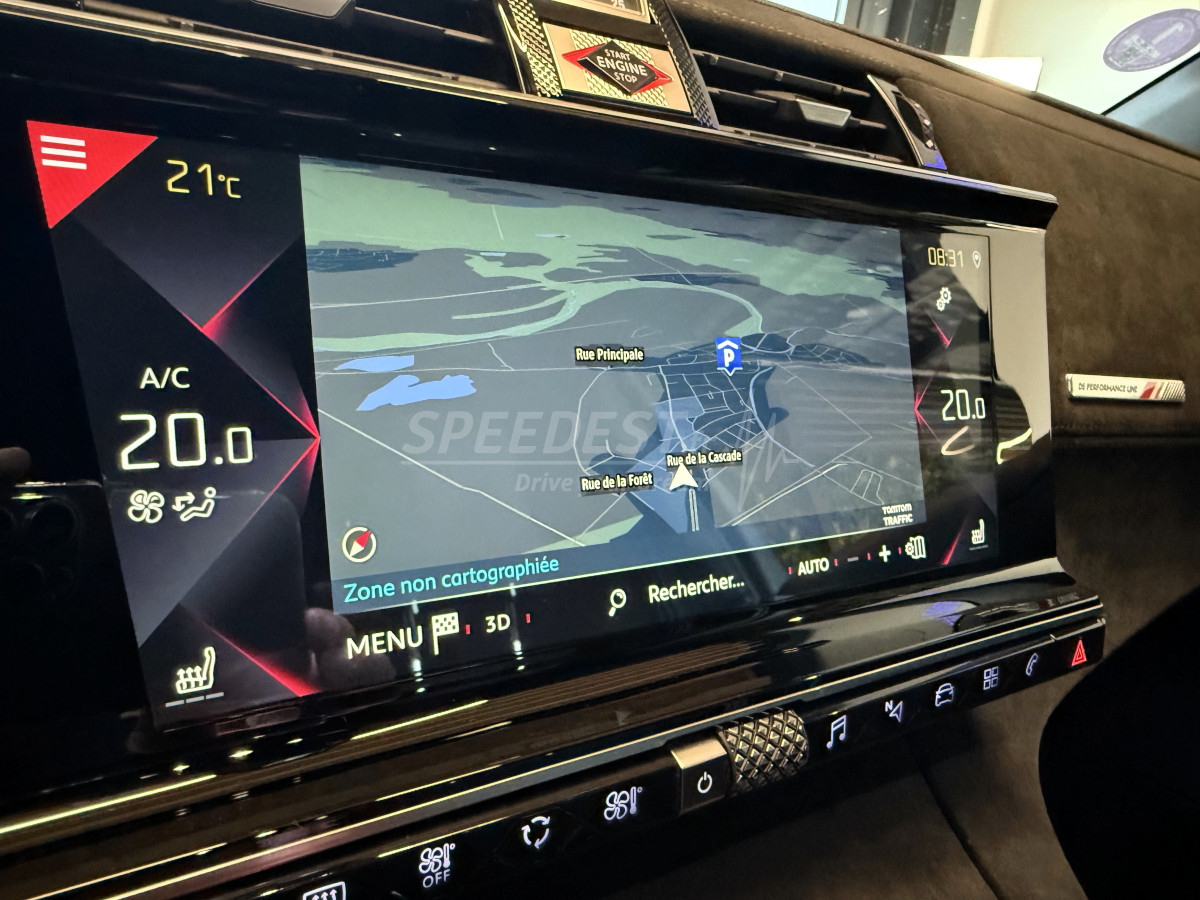 DS7 CROSSBACK PERFORMANCE LINE +