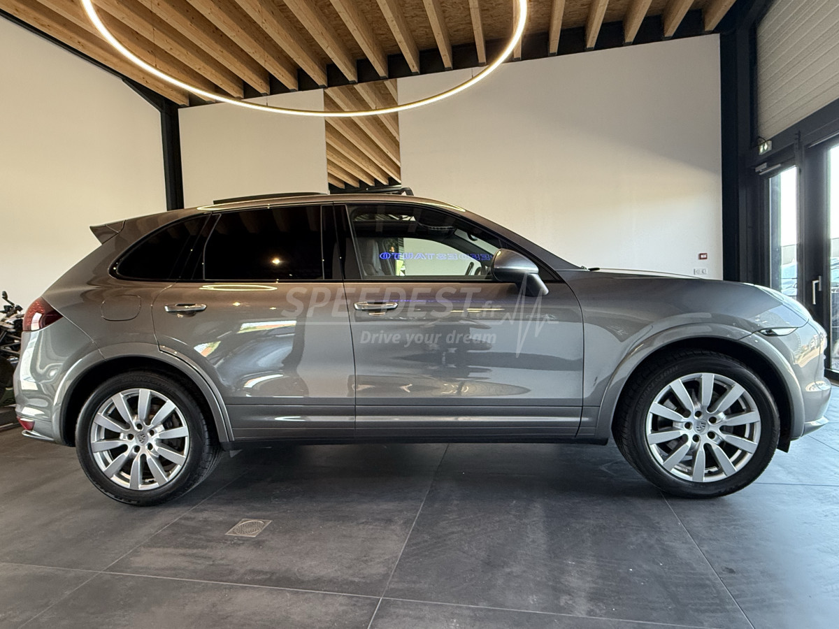 PORSCHE CAYENNE 245ch -TOIT OUVRANT/ATTELAGE-