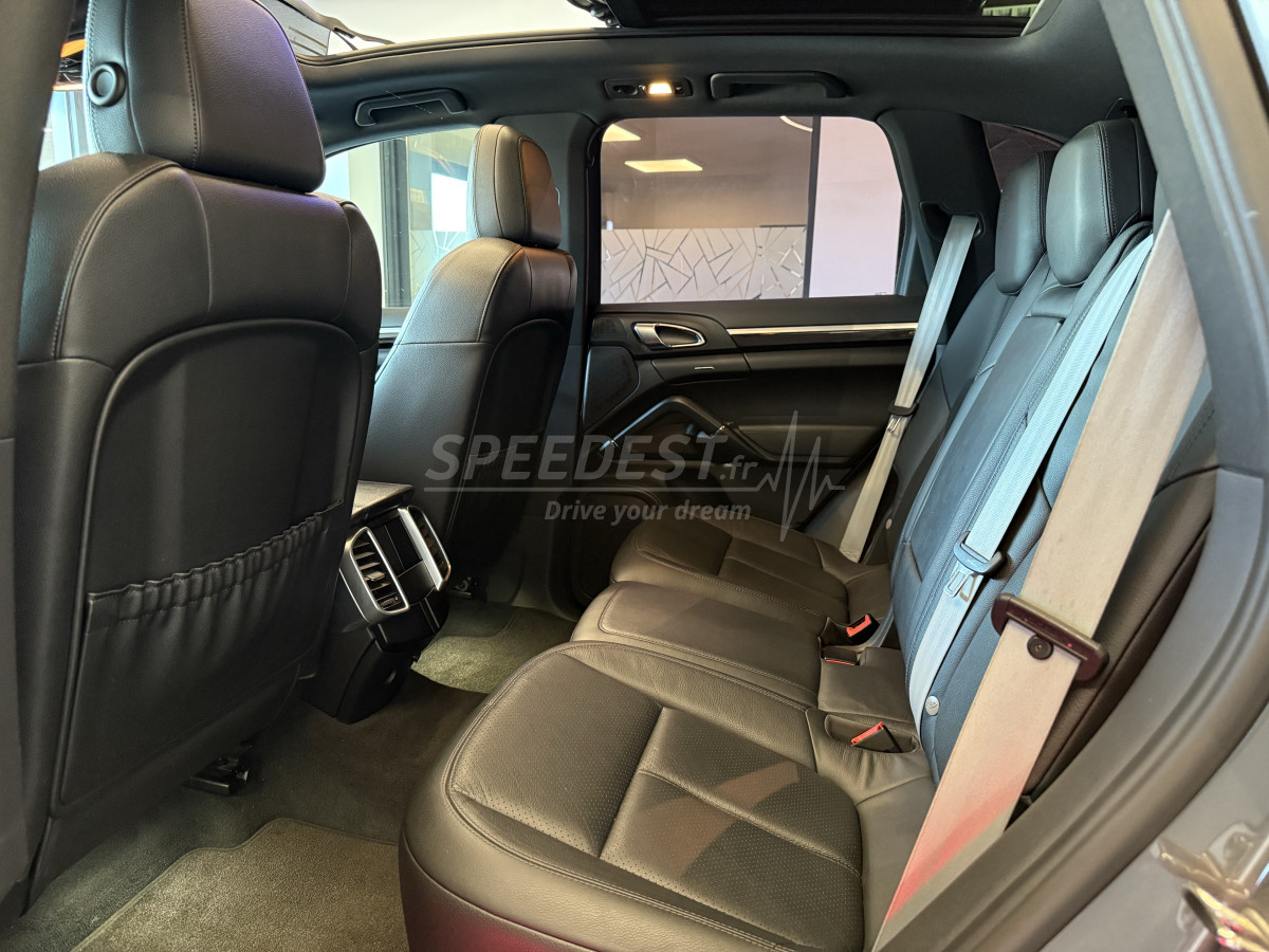 PORSCHE CAYENNE 245ch -TOIT OUVRANT/ATTELAGE-