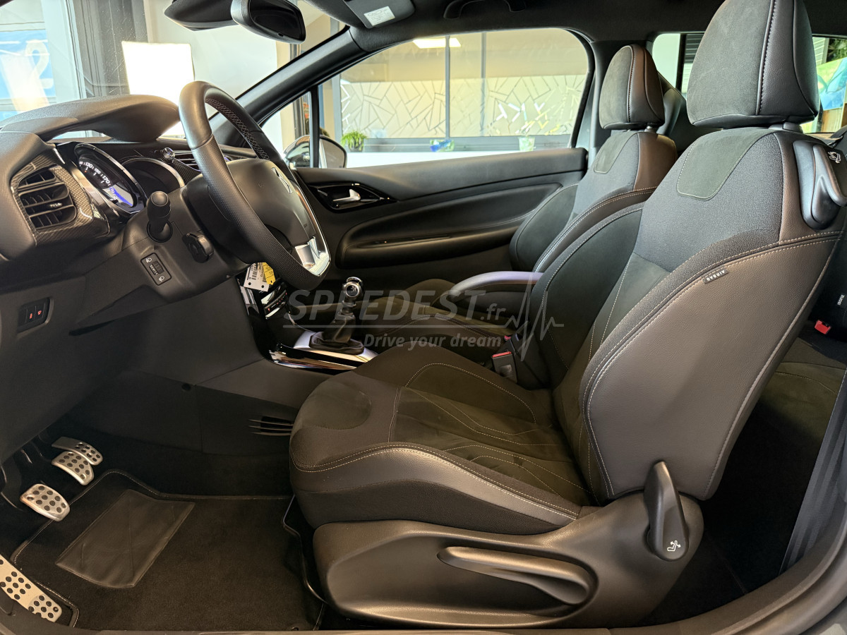 DS3 130ch TYPE SPORTCHIC