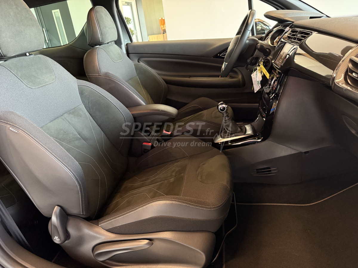 DS3 130ch TYPE SPORTCHIC