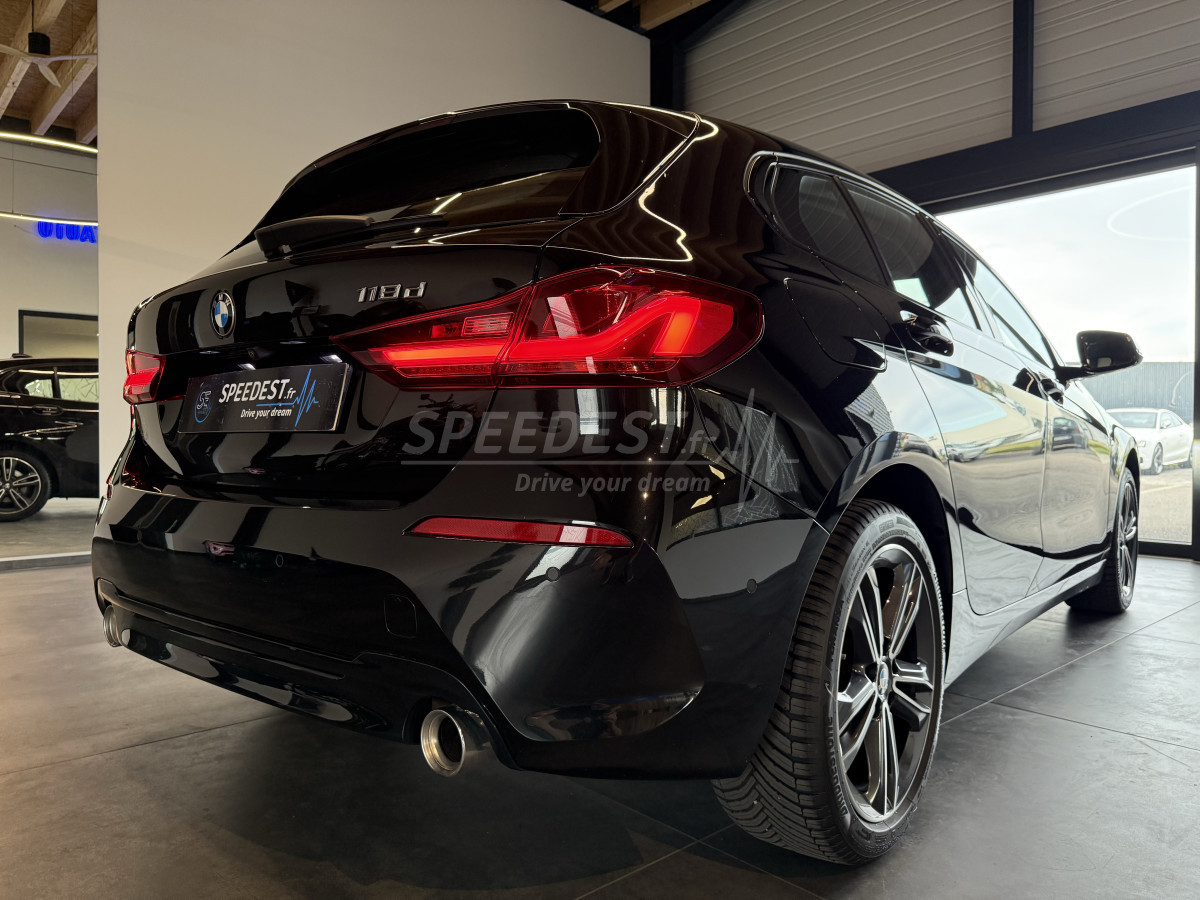 BMW 118D SPORT -CARPLAY-