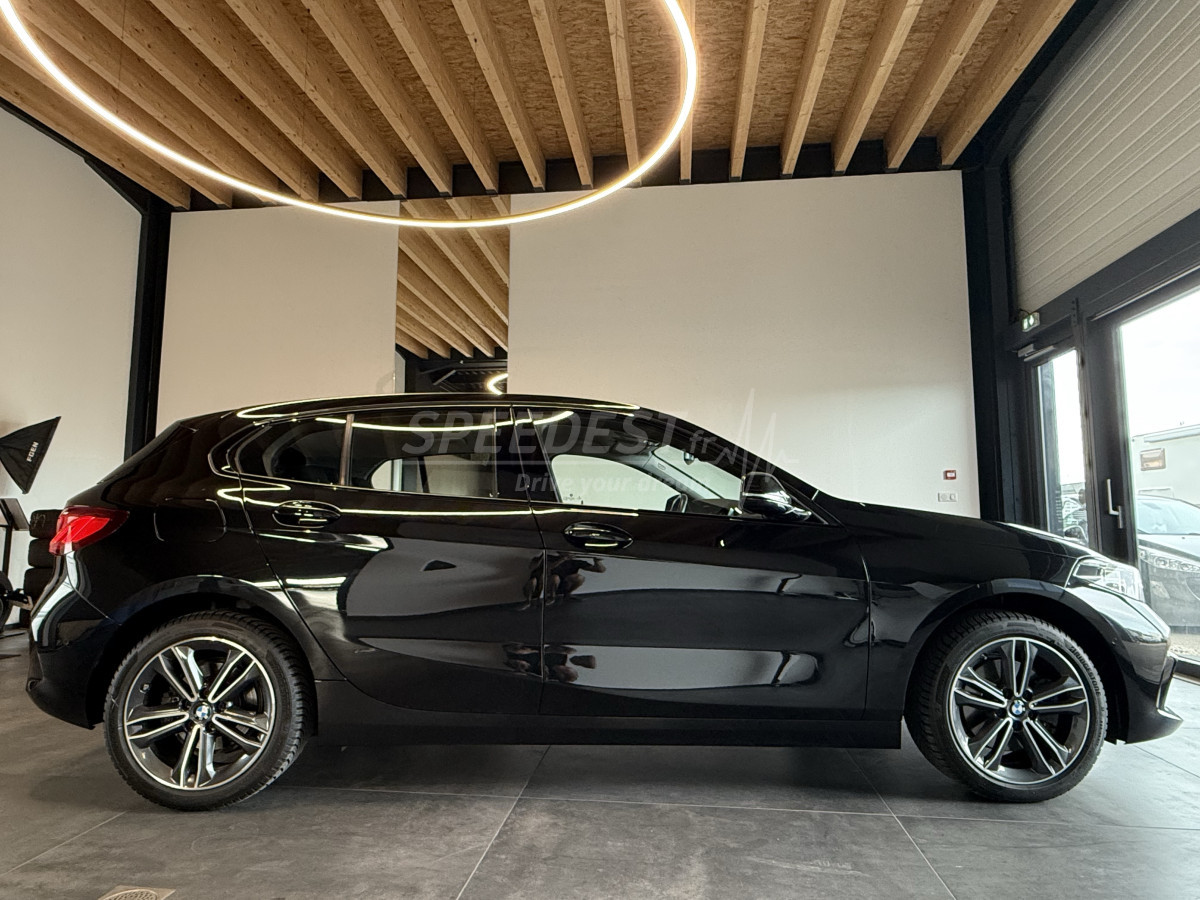 BMW 118D SPORT -CARPLAY-
