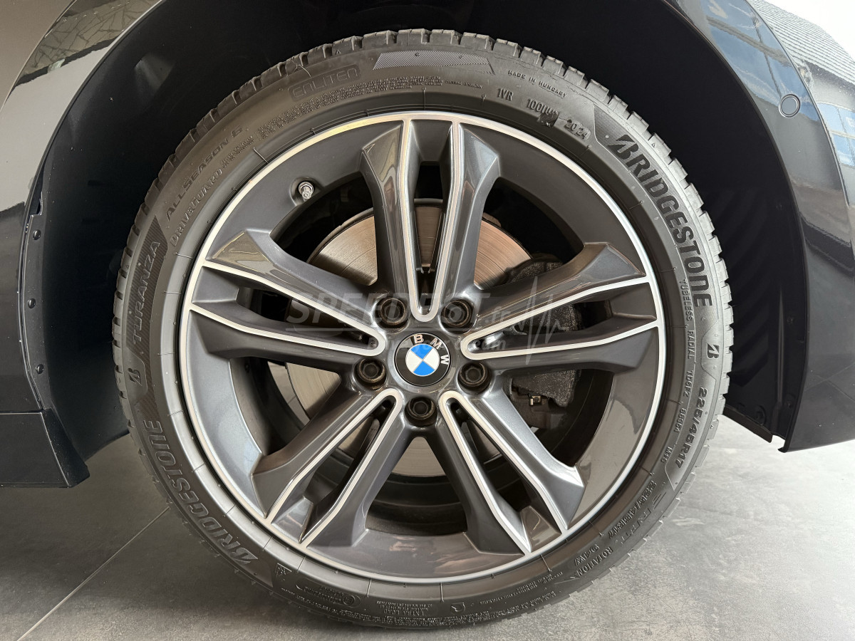BMW 118D SPORT -CARPLAY-