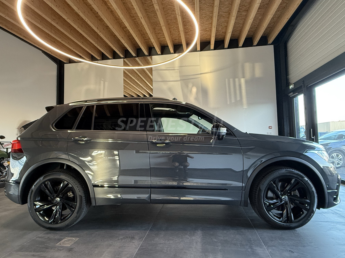 TIGUAN RLINE 245ch -TOIT OUVRANT / ATTELAGE-