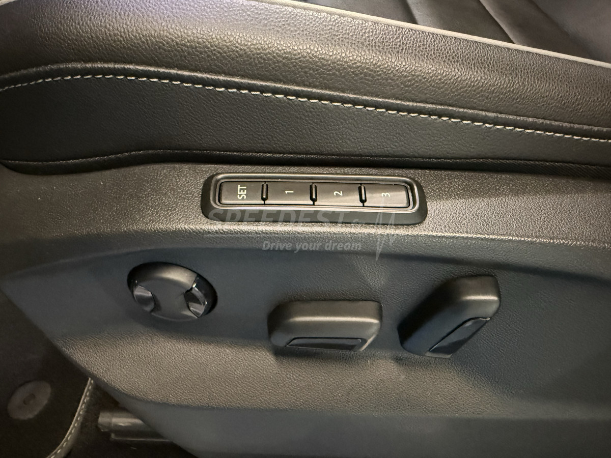 TIGUAN RLINE 245ch -TOIT OUVRANT / ATTELAGE-