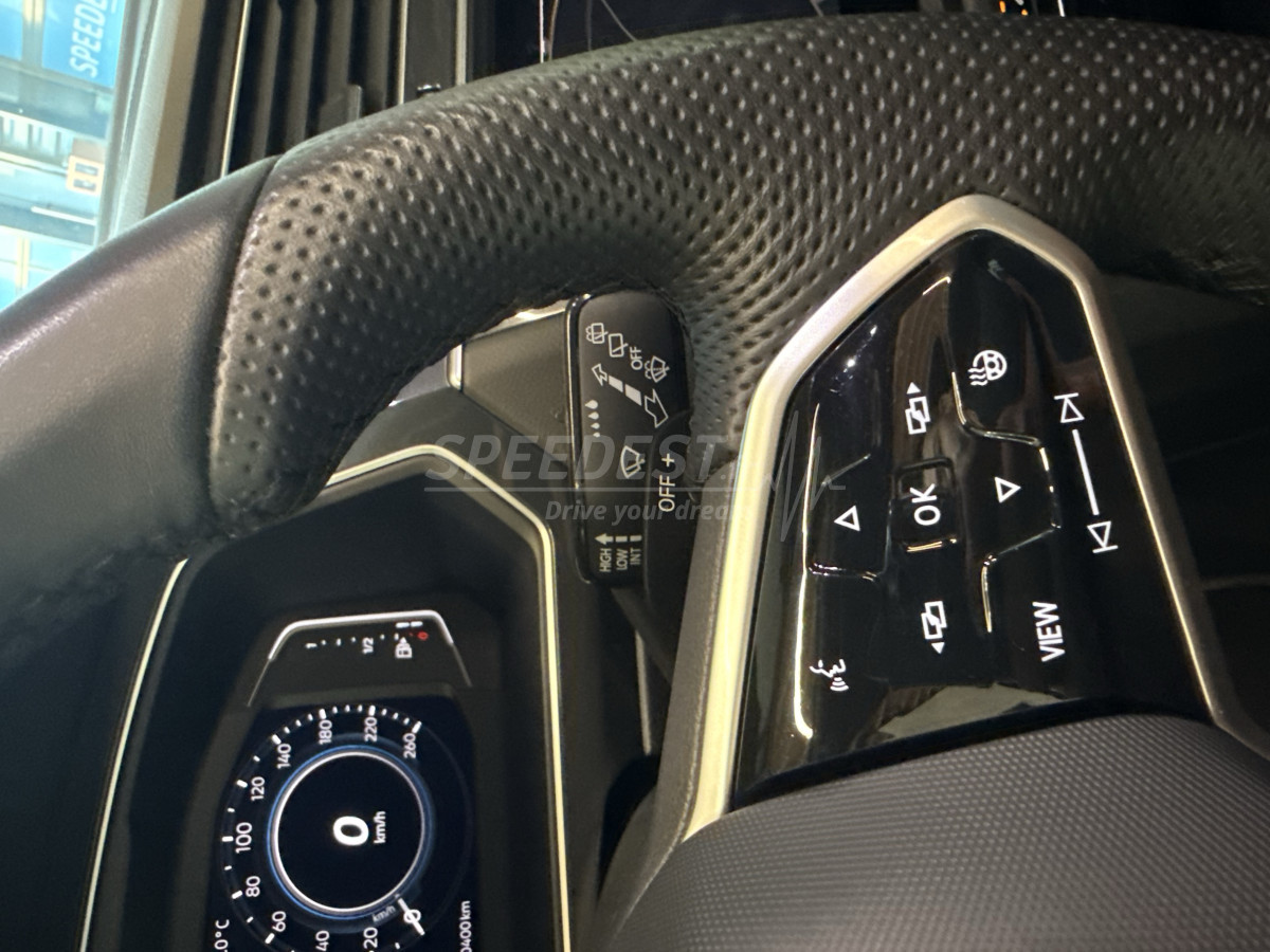 TIGUAN RLINE 245ch -TOIT OUVRANT / ATTELAGE-