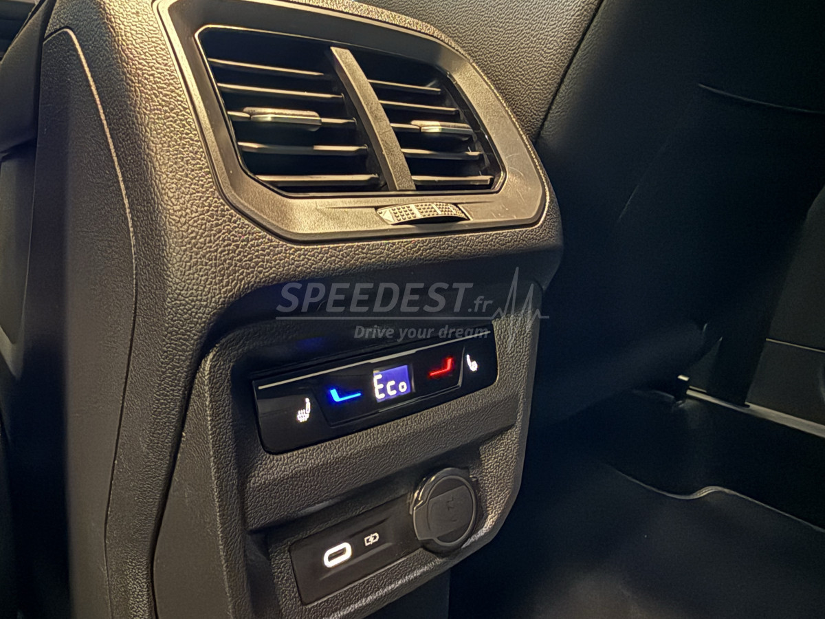TIGUAN RLINE 245ch -TOIT OUVRANT / ATTELAGE-