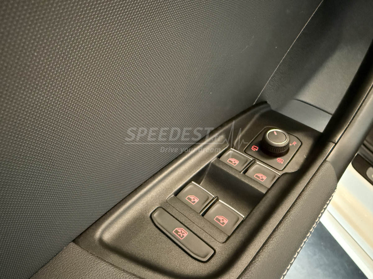 AUDI A1 -SLINE/GAR.27-