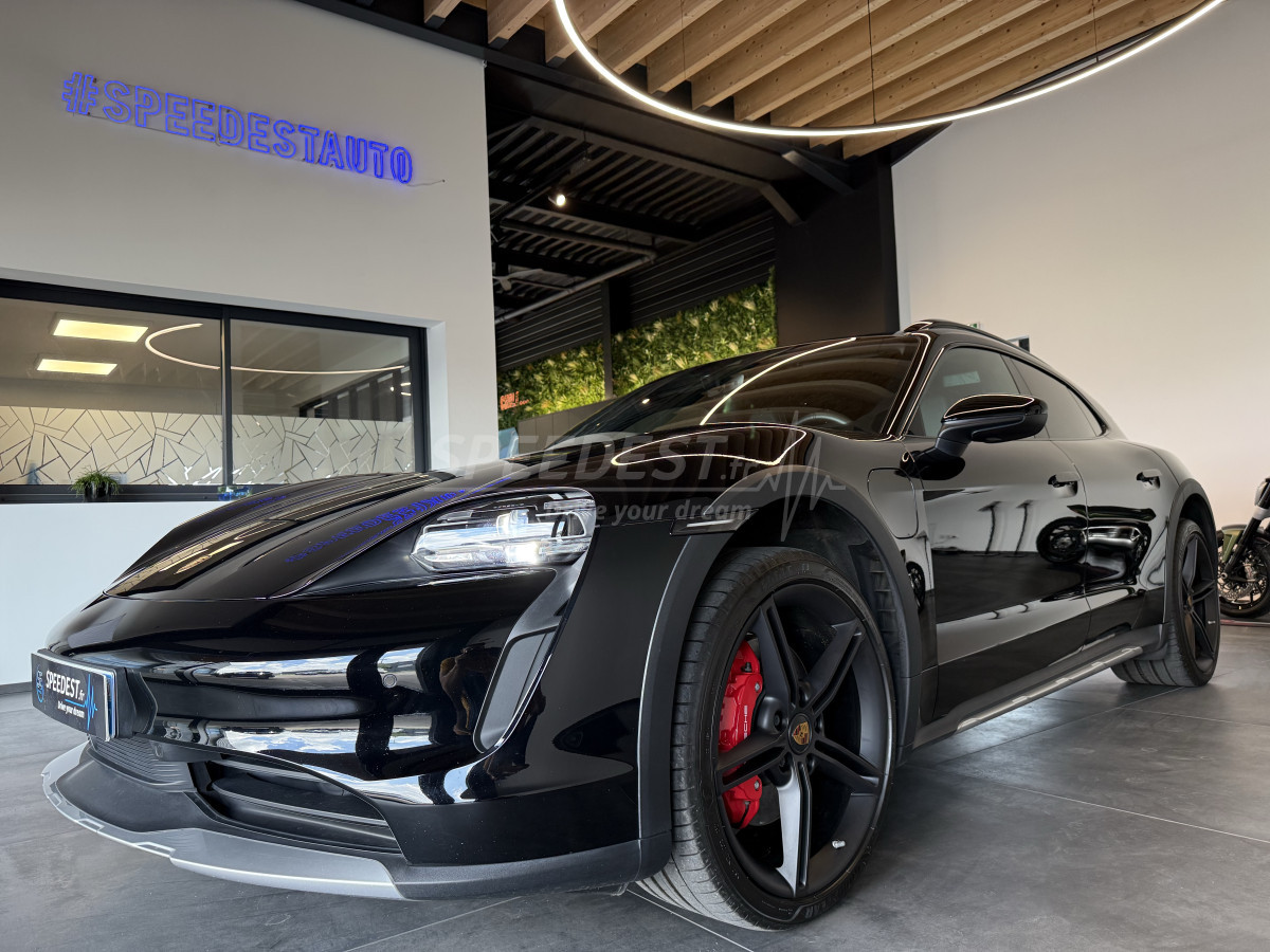 PORSCHE TAYCAN CROSSTURISMO 4S