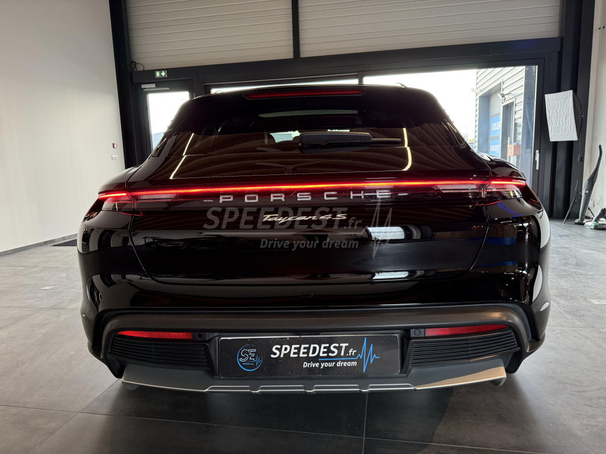 PORSCHE TAYCAN CROSSTURISMO 4S