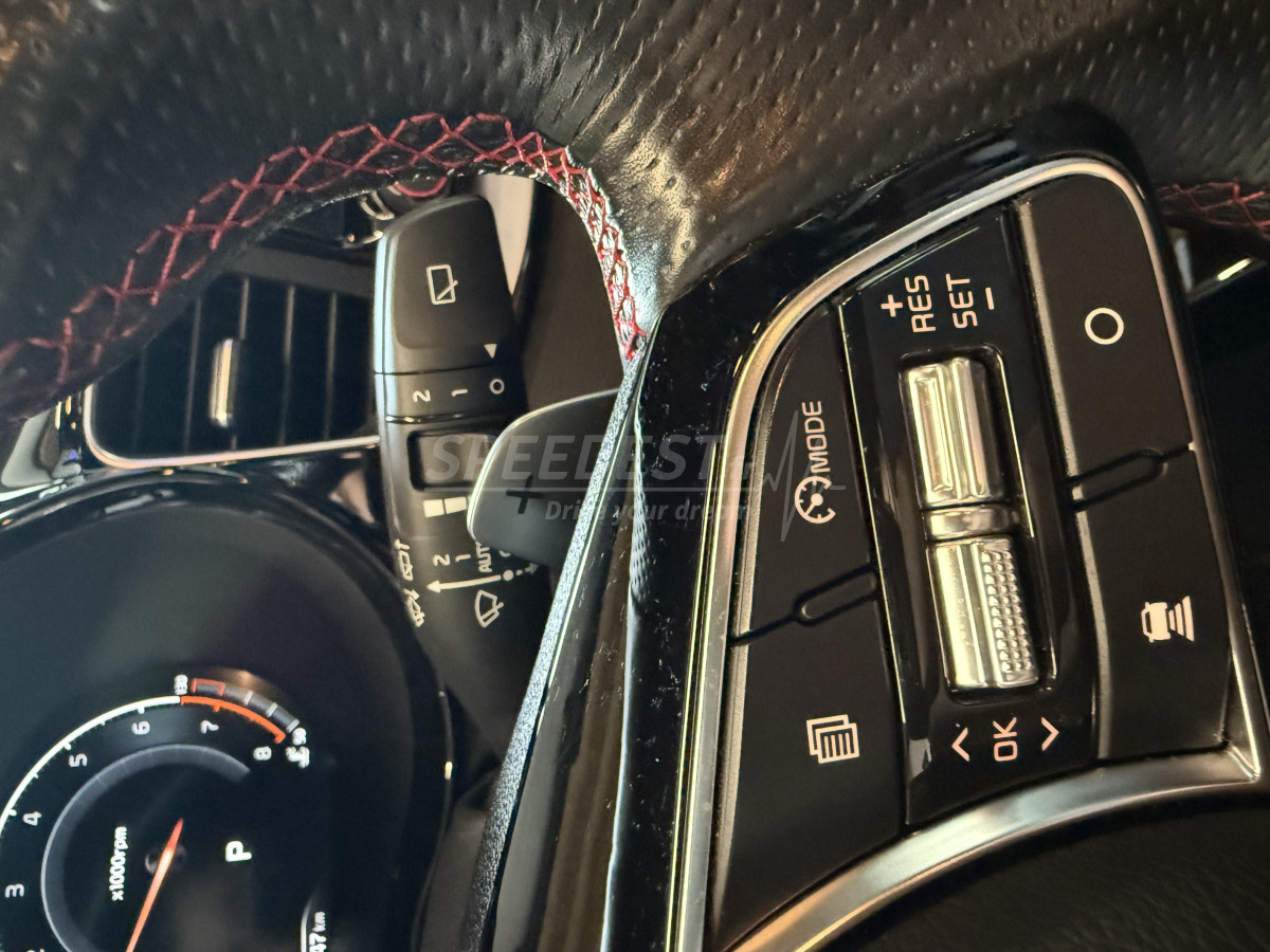 KIA PROCEED GT/1ERE MAIN-CLAPET/