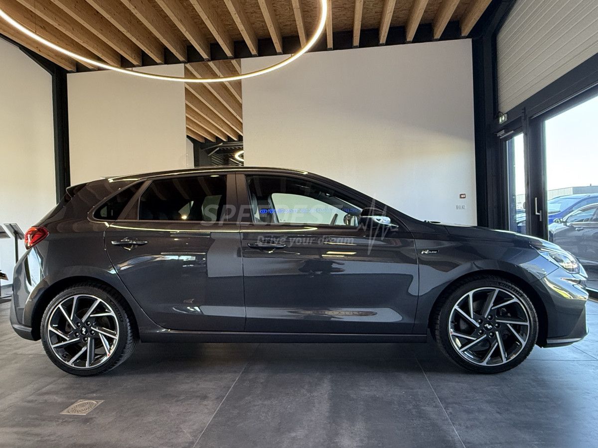 HYUNDAI I30 -NLINE/1ère MAIN-
