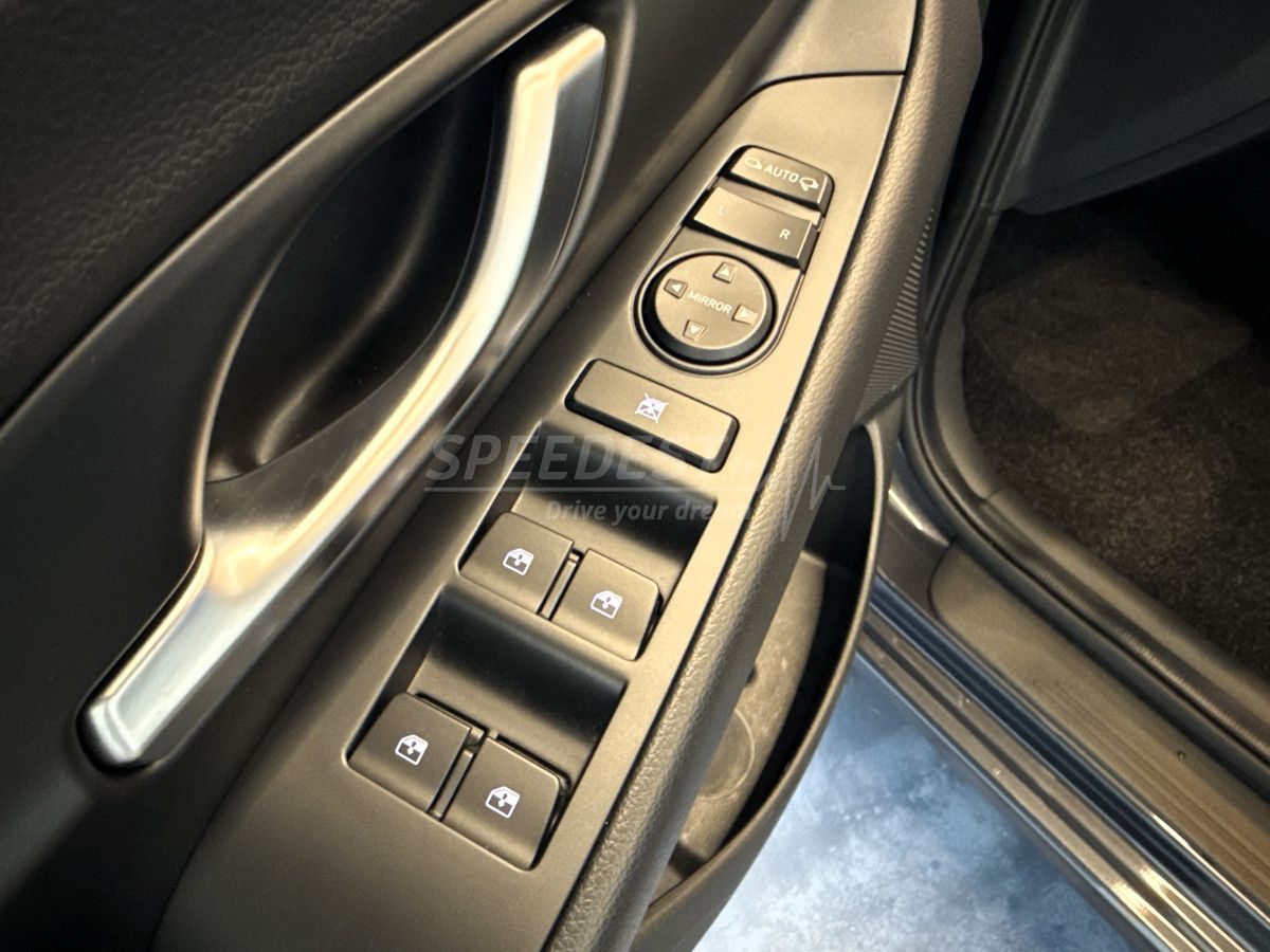 HYUNDAI I30 -NLINE/1ère MAIN-