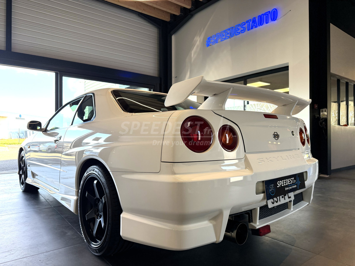 NISSAN SKYLINE GTT34 -COLLECTOR-