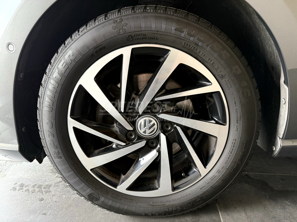 GOLF VII FACELIFT -TOIT OUVRANT-