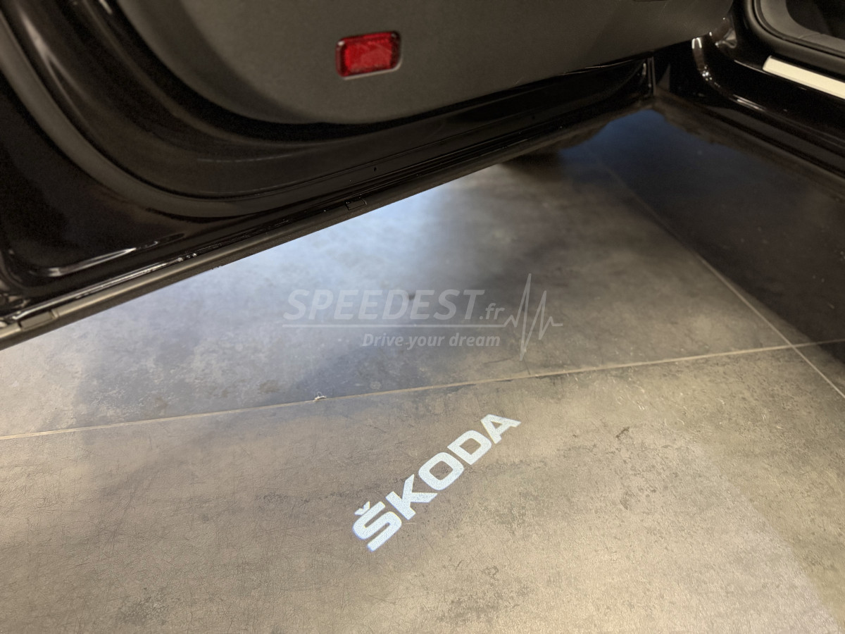 SKODA KAROQ SPORTLINE