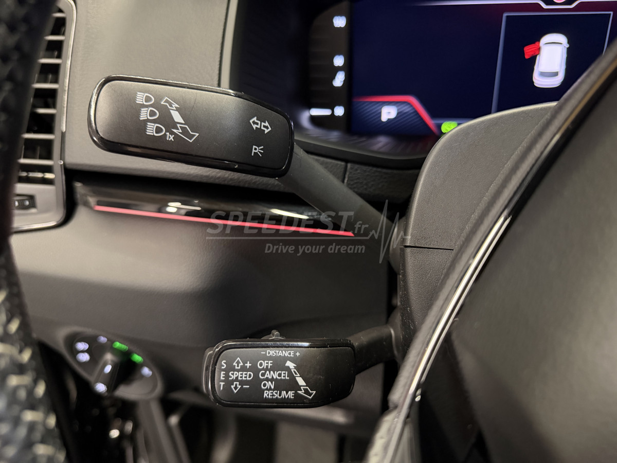 SKODA KAROQ SPORTLINE