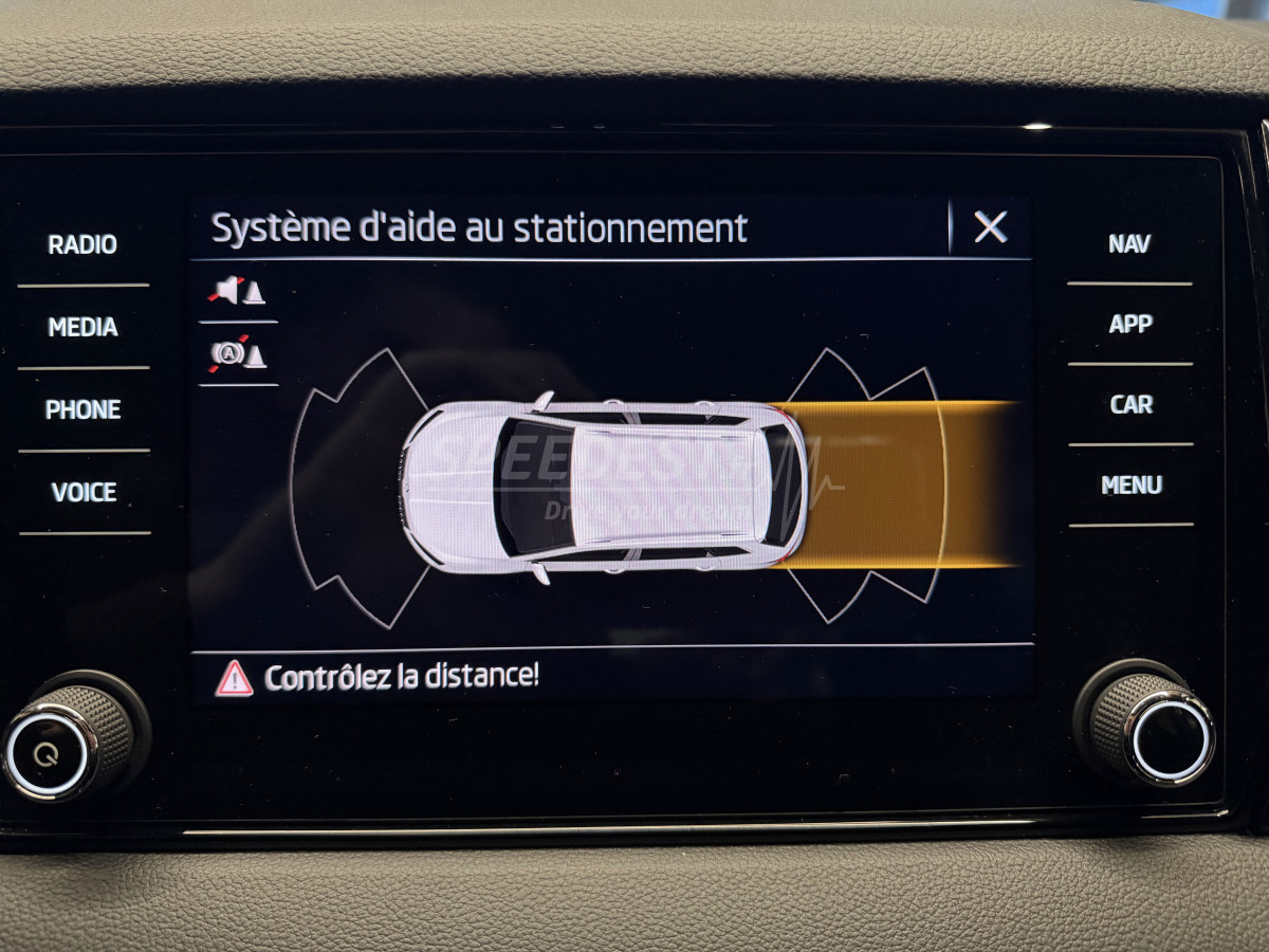 SKODA KAROQ SPORTLINE