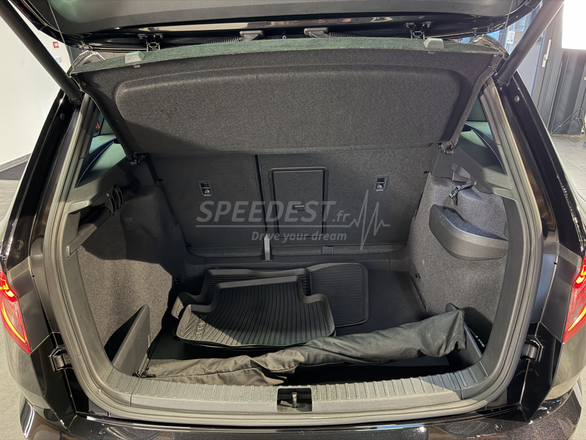 SKODA KAROQ SPORTLINE