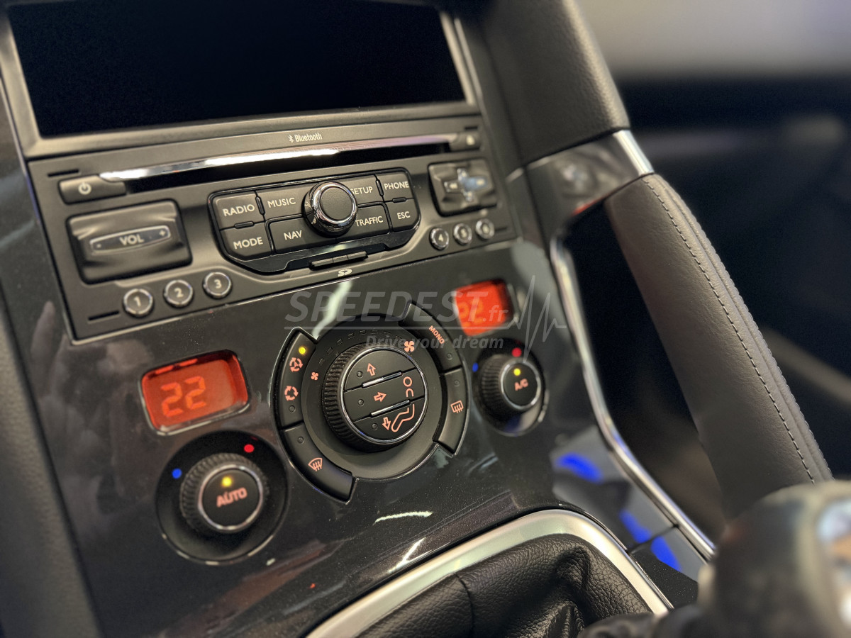 PEUGEOT 3008 -ETAT RARE-