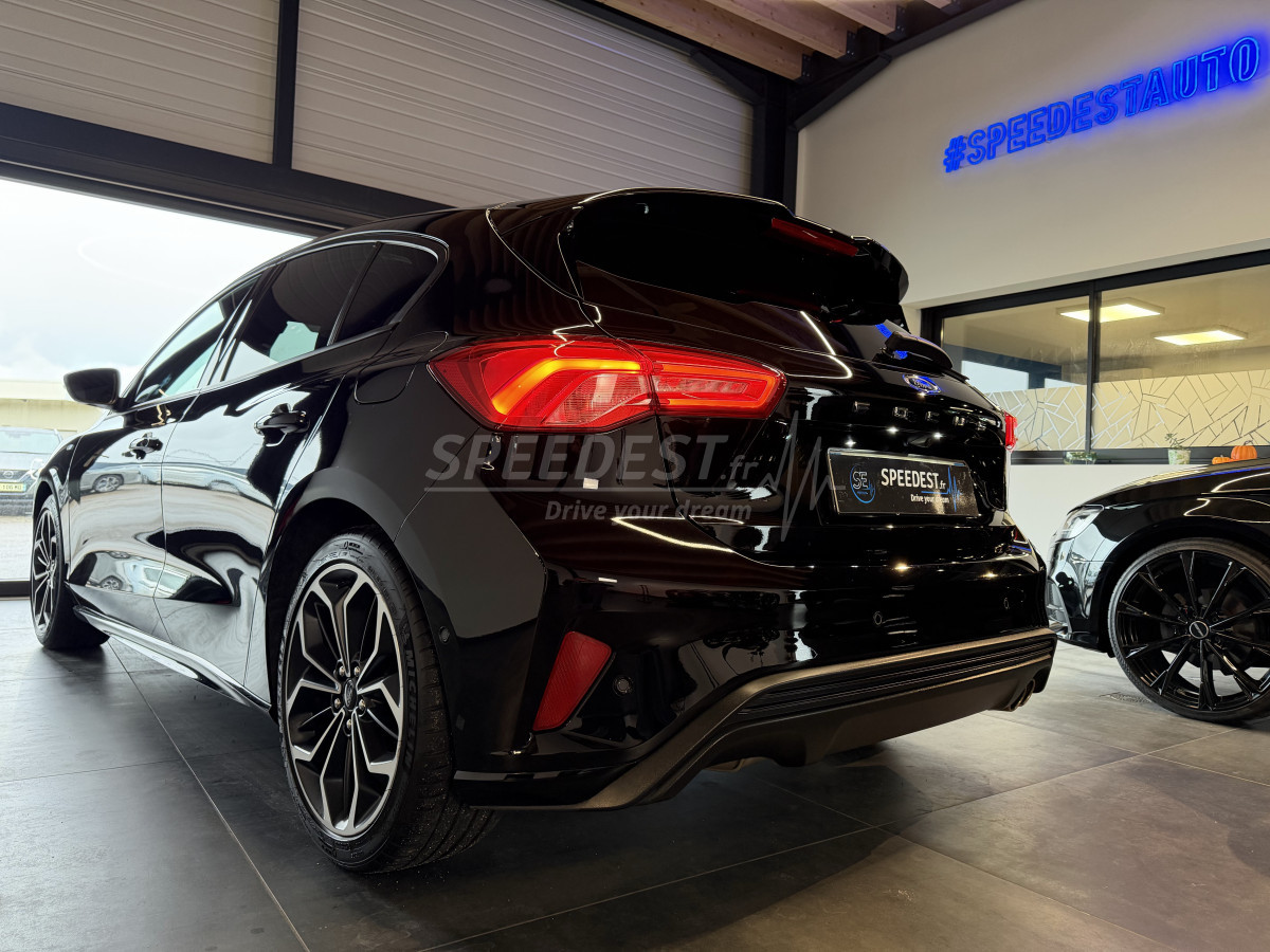 FOCUS STLINE -CAMERA/CARPLAY-