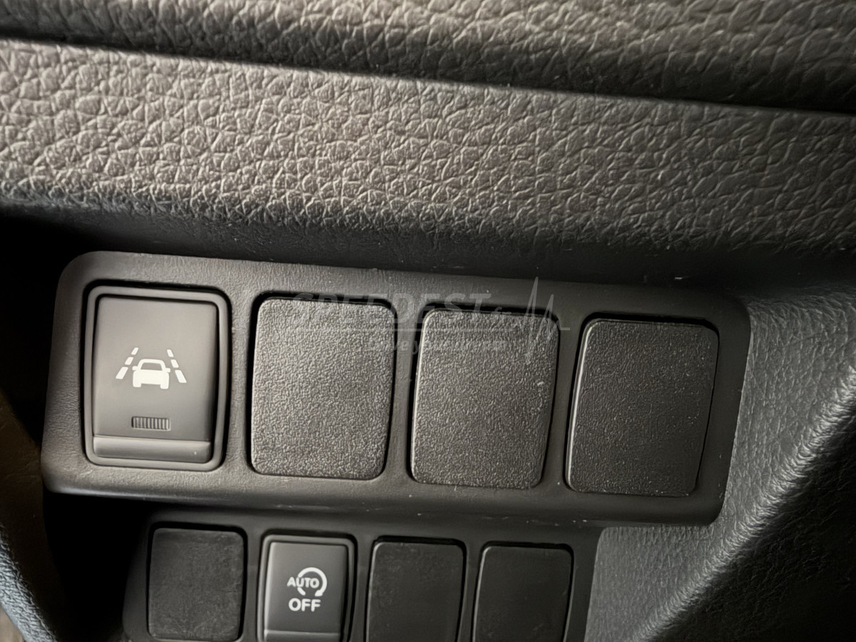 QASHQAI TEKNA+ -SUREEQUIPE-