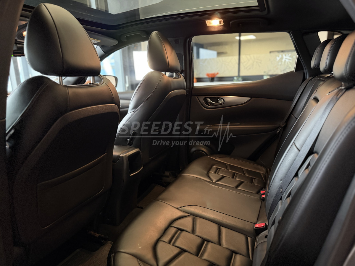 QASHQAI TEKNA+ -SUREEQUIPE-