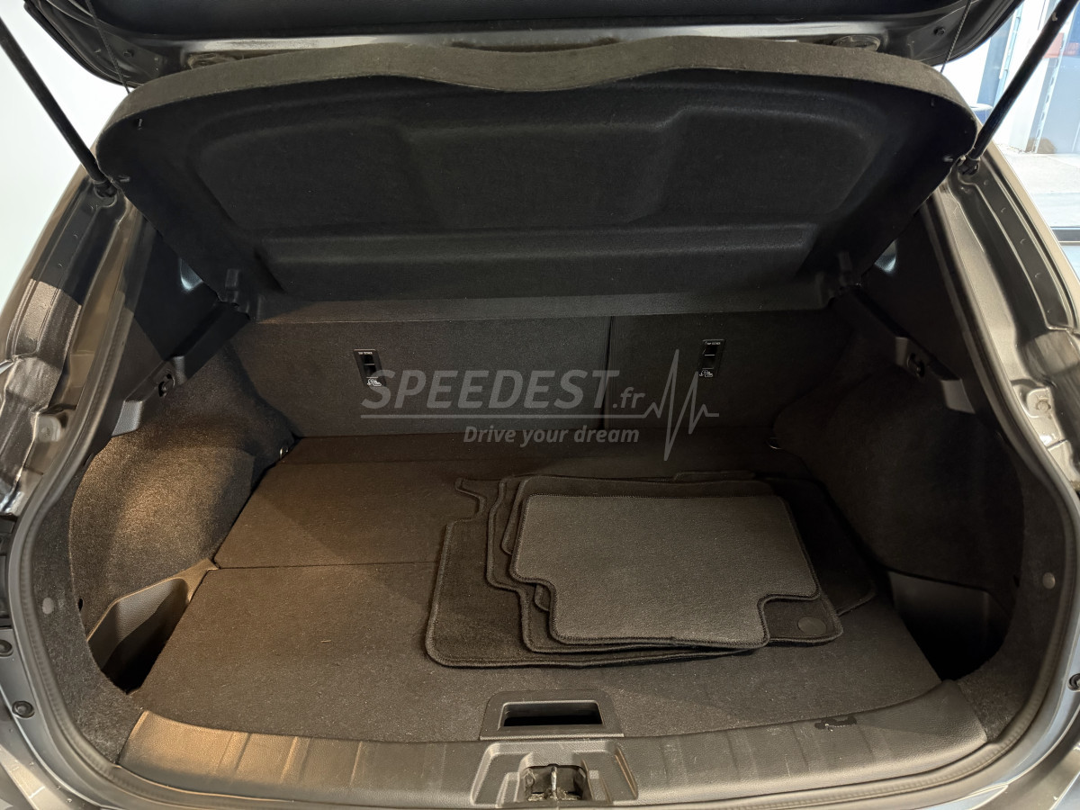 QASHQAI TEKNA+ -SUREEQUIPE-