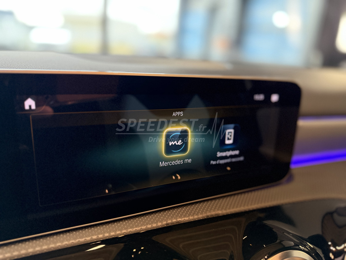 MERCEDES A200 AMG -TOP CONFIGURATION-