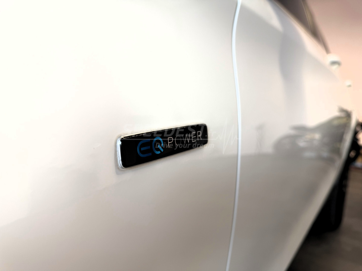 MERCEDES GLC 300 -HYBRIDE/TOIT OUVRANT-