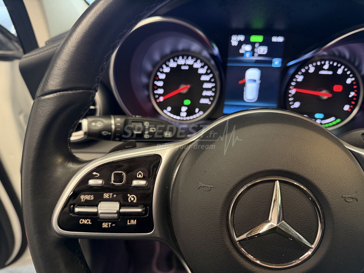 MERCEDES GLC 300 -HYBRIDE/TOIT OUVRANT-