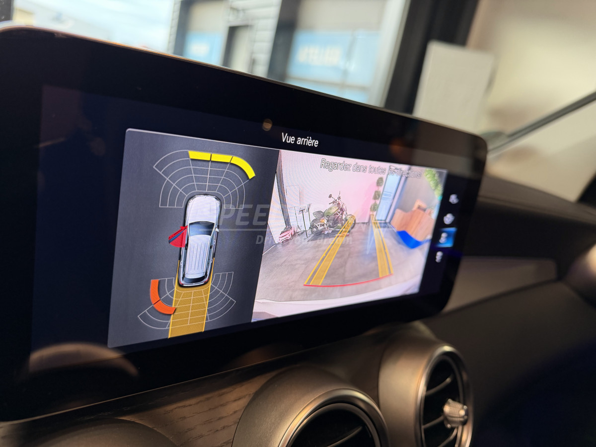 MERCEDES GLC 300 -HYBRIDE/TOIT OUVRANT-