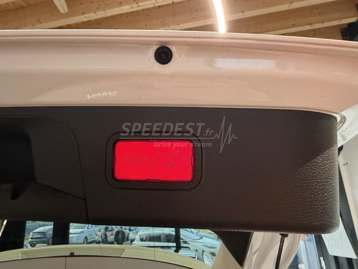 MERCEDES GLC 300 -HYBRIDE/TOIT OUVRANT-