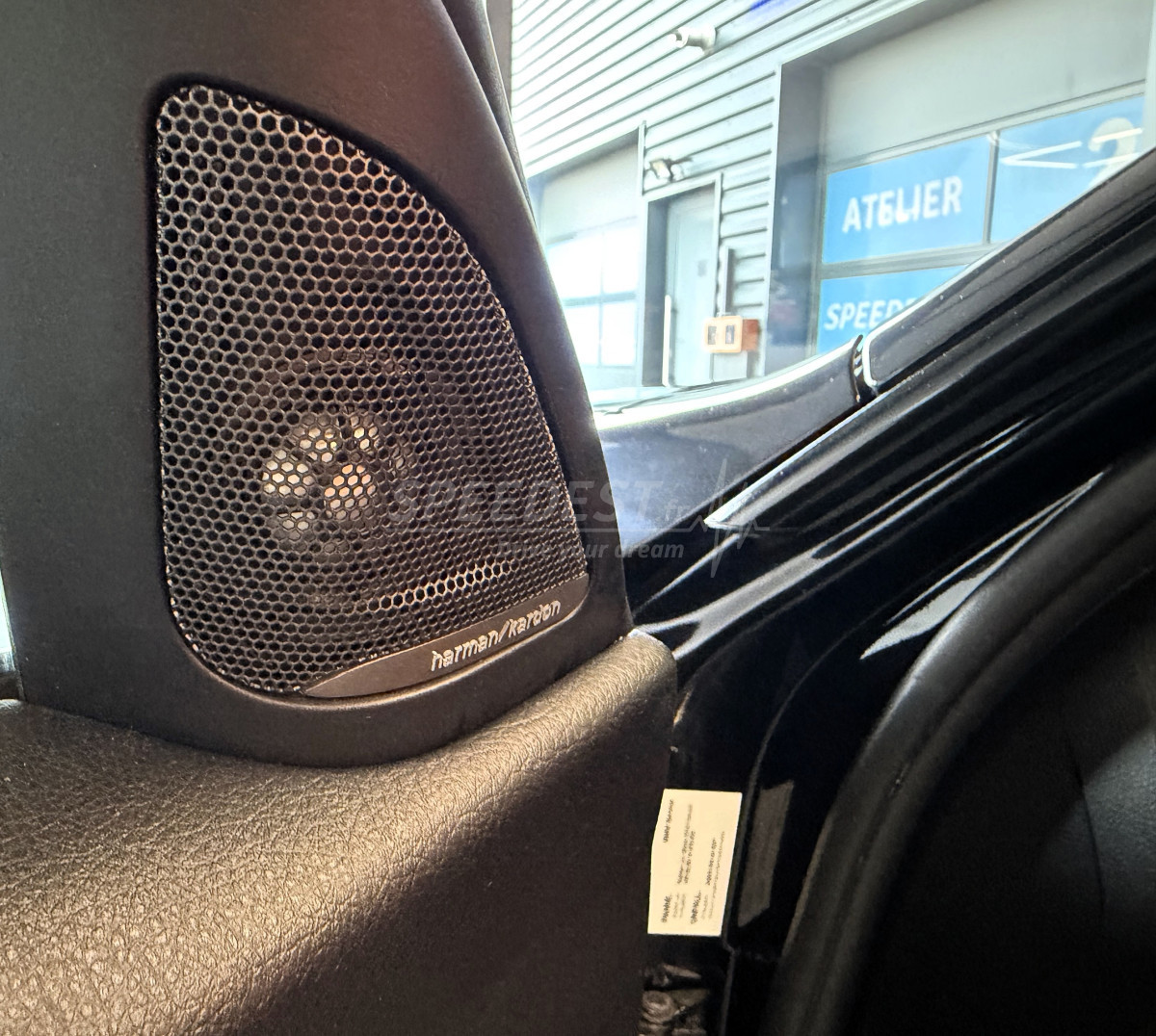 BMW 335i -M PERFORMANCE-