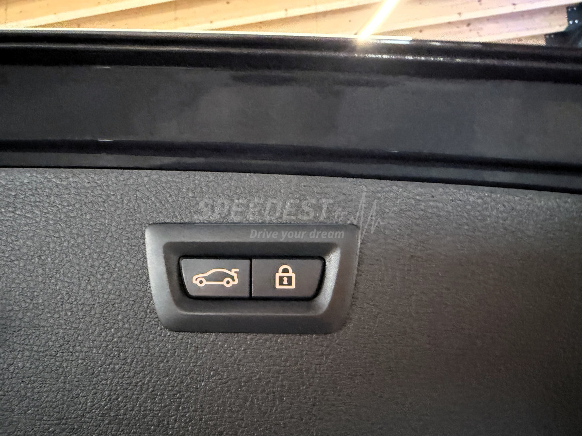 BMW 335i -M PERFORMANCE-