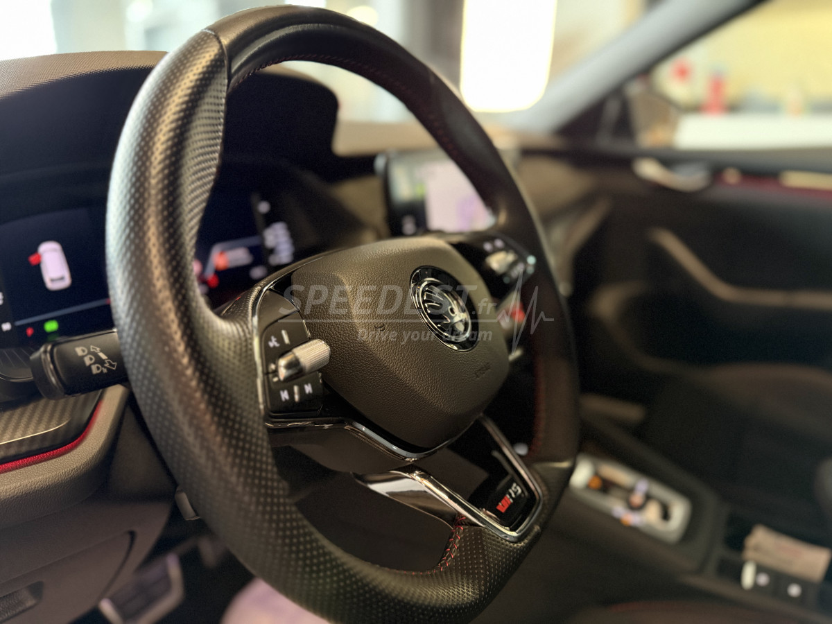 SKODA OCTAVIA RS -1ère MAIN-