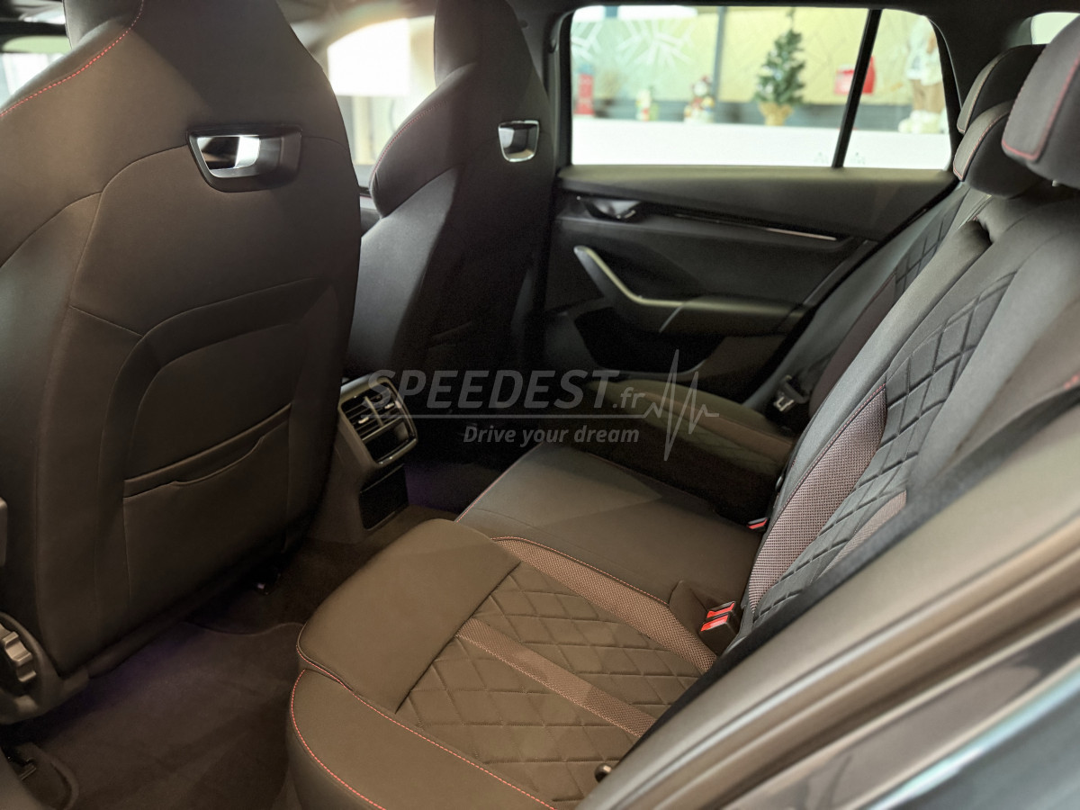 SKODA OCTAVIA RS -1ère MAIN-