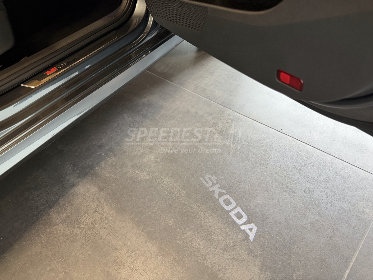 SKODA OCTAVIA RS -1ère MAIN-