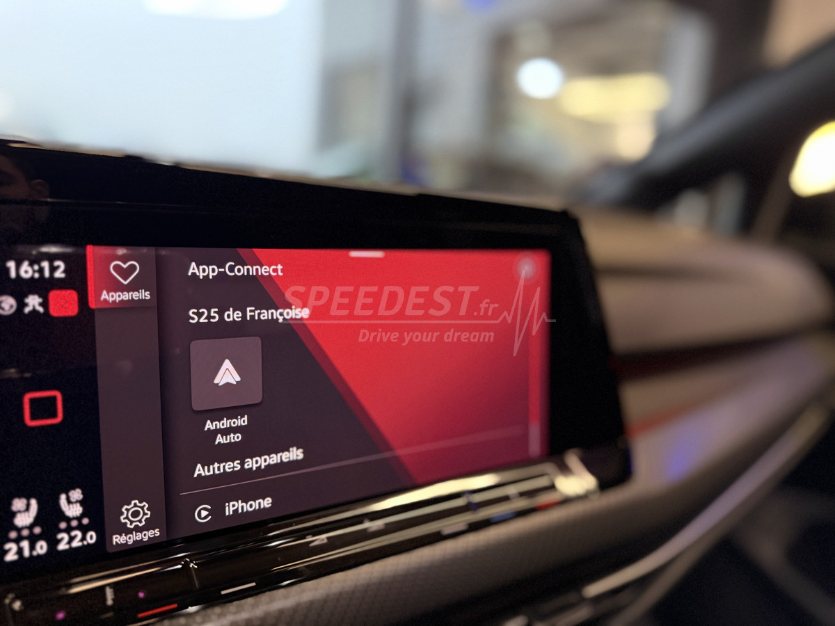 GOLF 8 R -AKRAPOVIC-