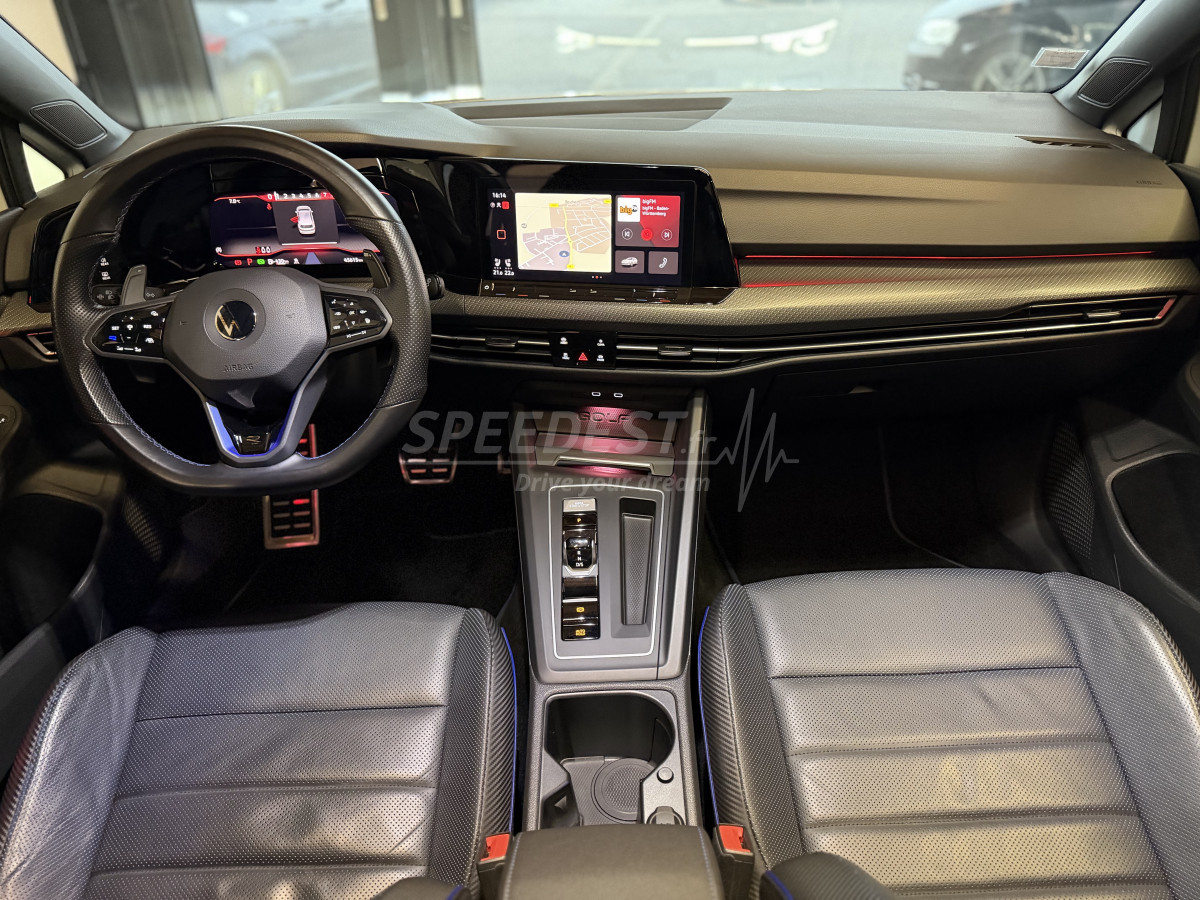 GOLF 8 R -AKRAPOVIC-