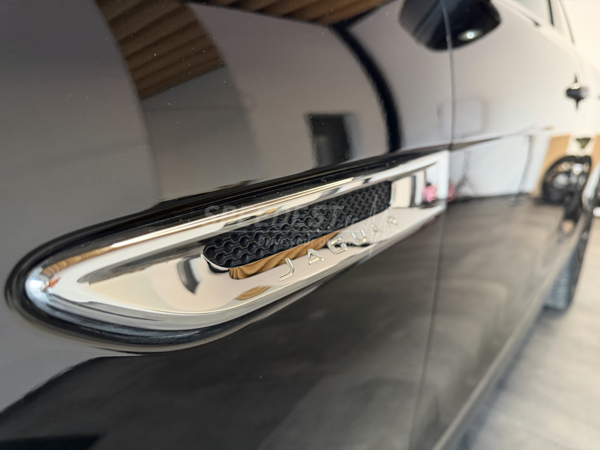 JAGUAR FPACE -TOIT OUVRANT/MERIDIAN-