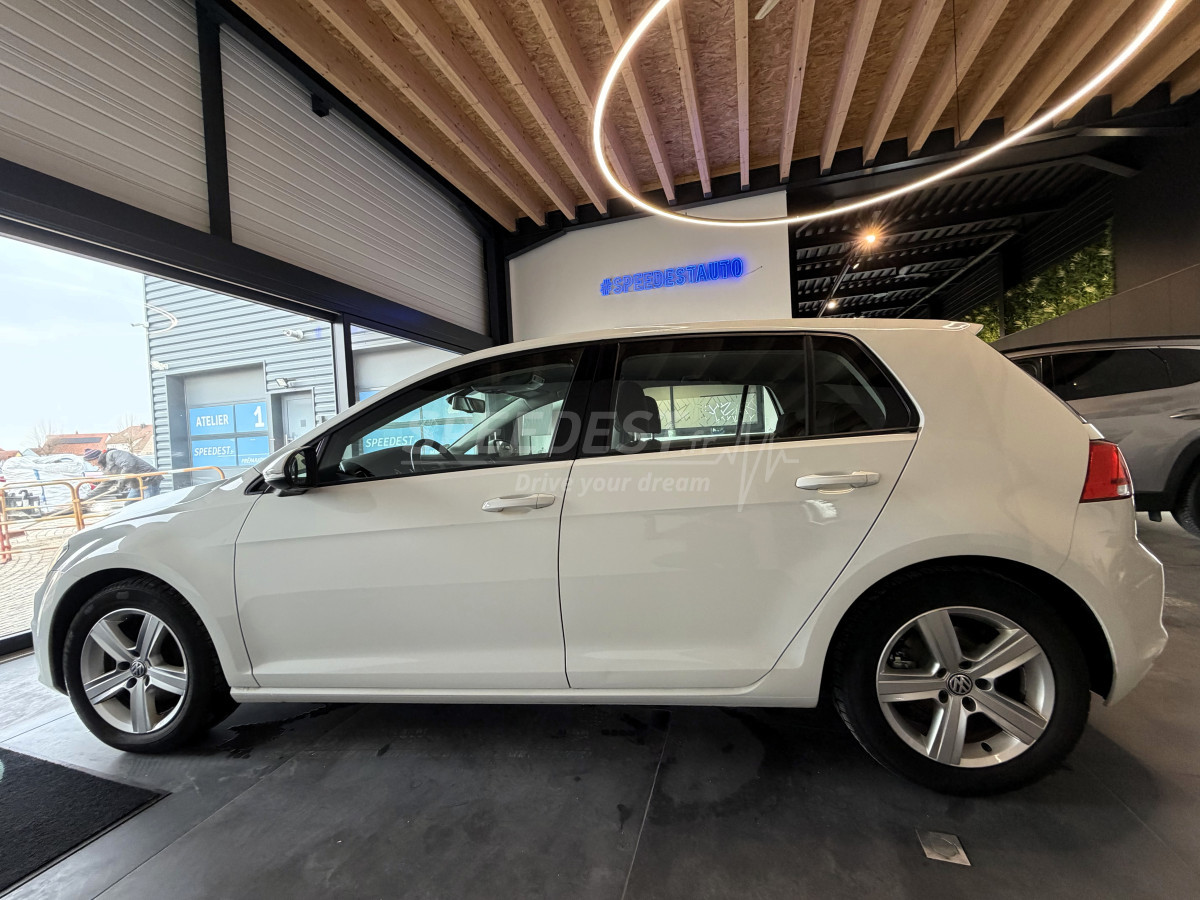 GOLF VII -CARAT-