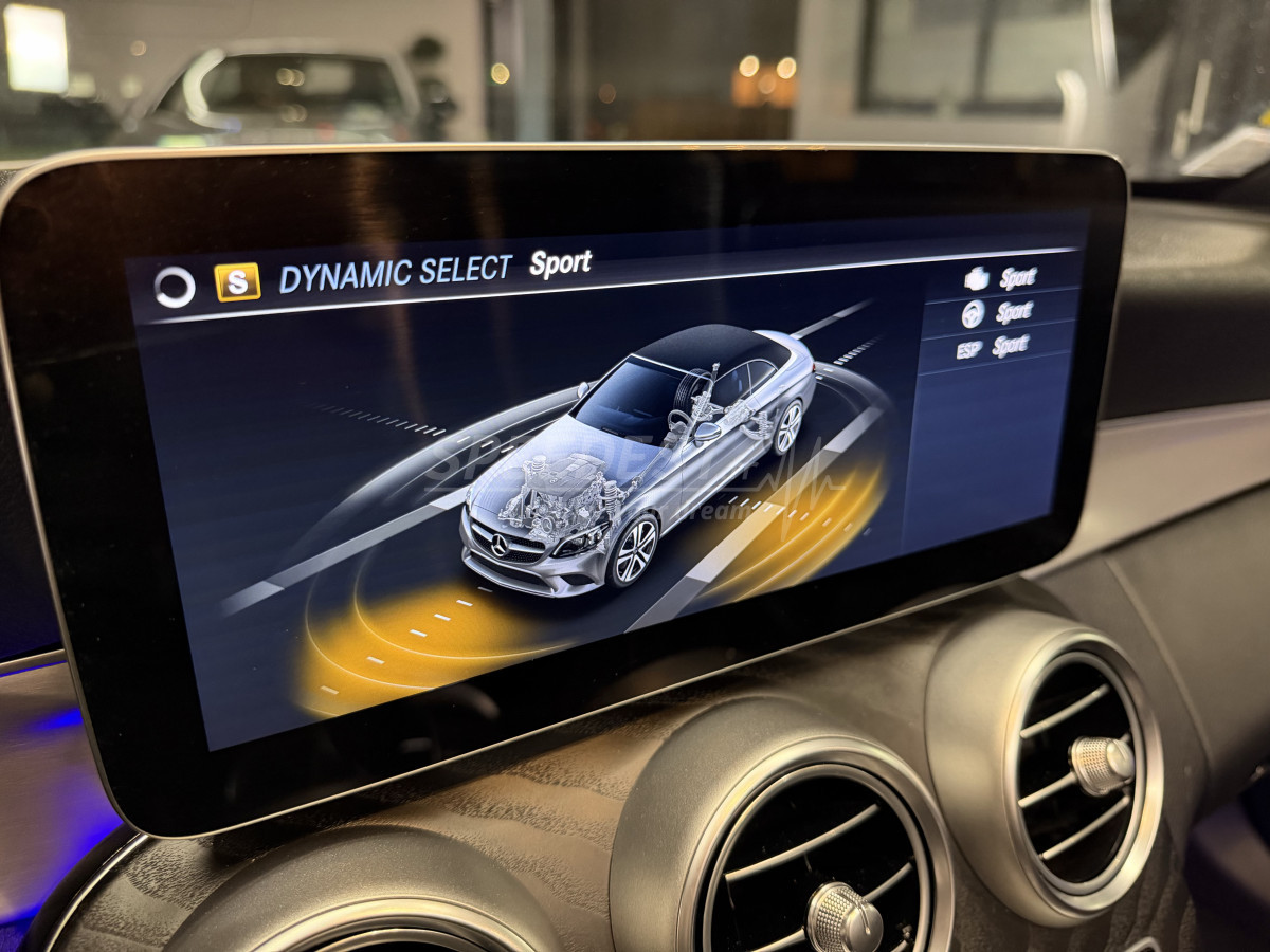 MERCEDES C220 AMG CABRIOLET -SUREEQUIPE-