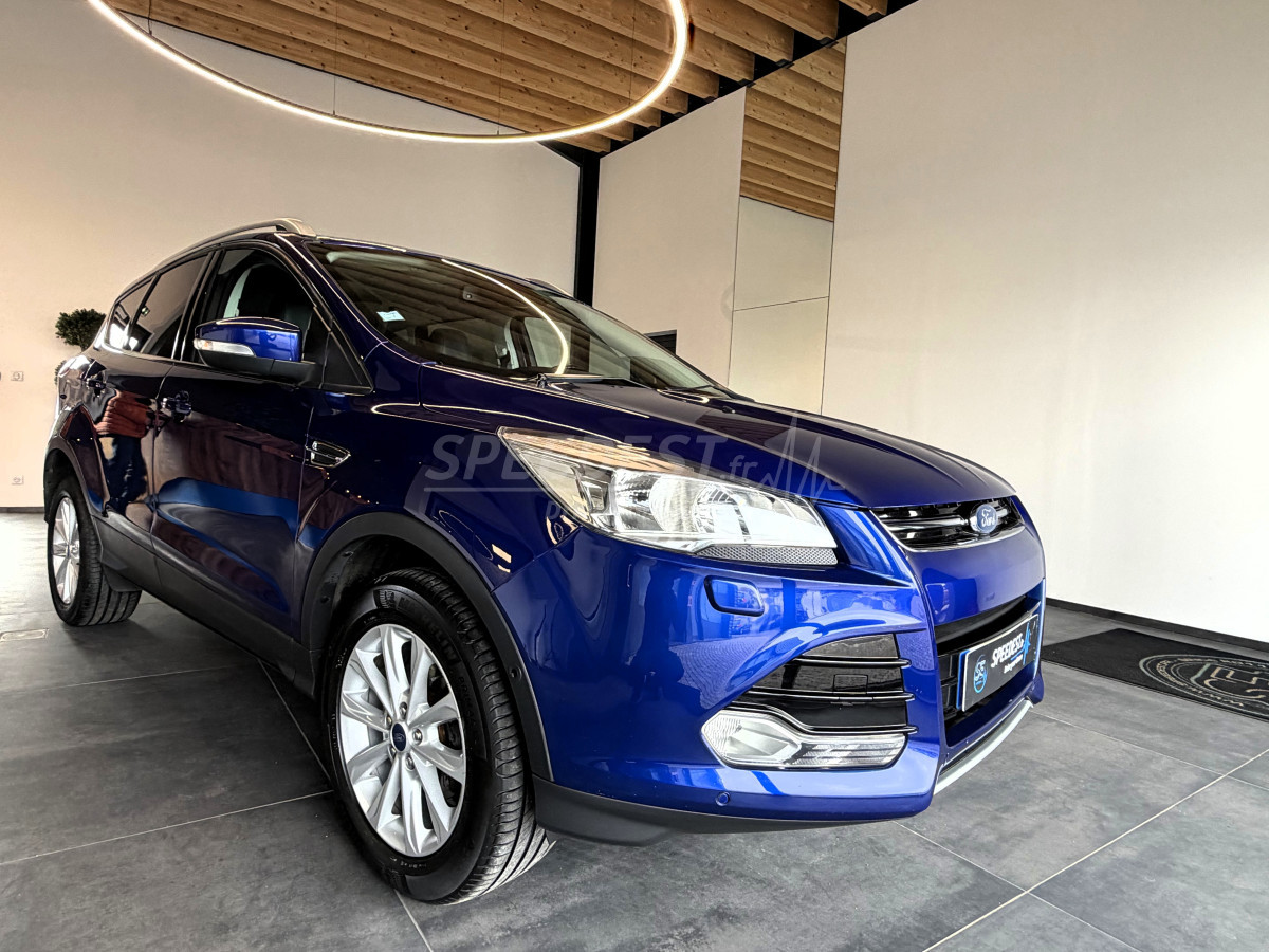 FORD KUGA TITANIUM