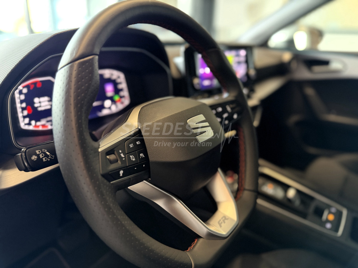 SEAT LEON ST FR -1ere MAIN-